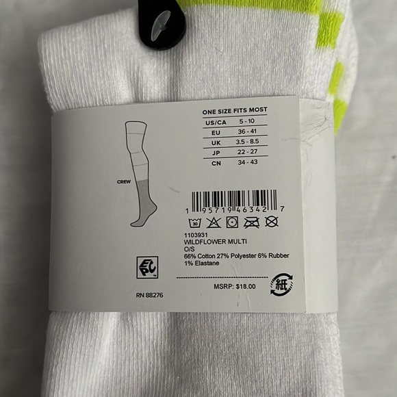 UGG Clare Three Stripe Crew Sock - Picture 3 of 4